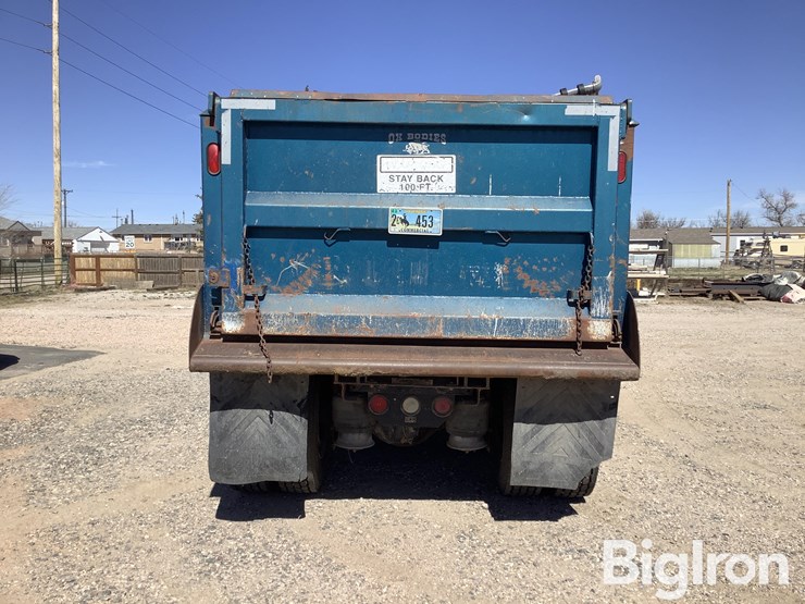 2001-caterpillar-15-image-6