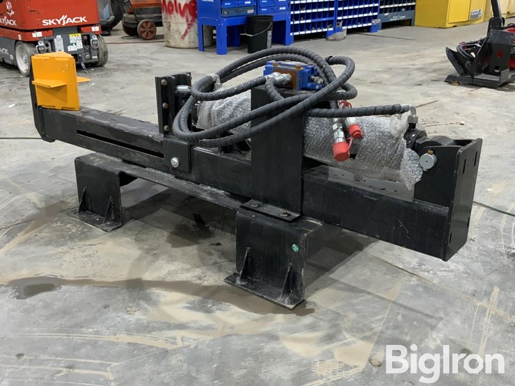 2025-massey-ferguson-730-image-1