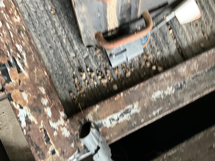 case-ih-ultra-glide-boom-height-system-image-10