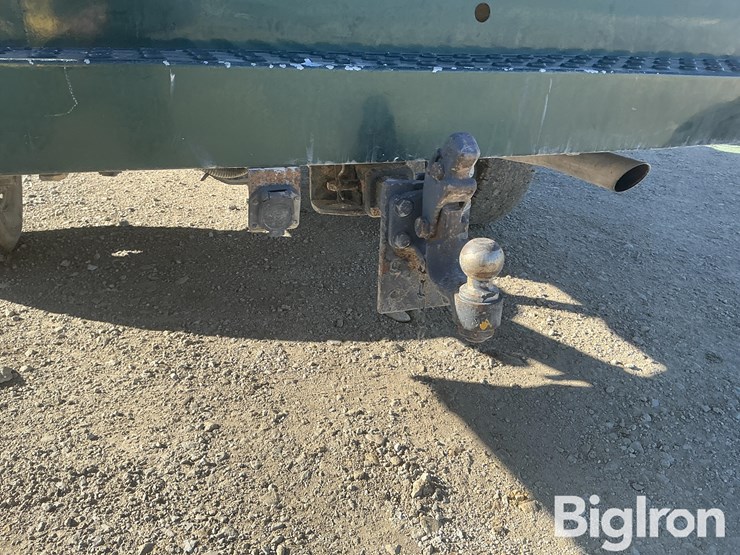 2011-chevrolet-k2500-image-9