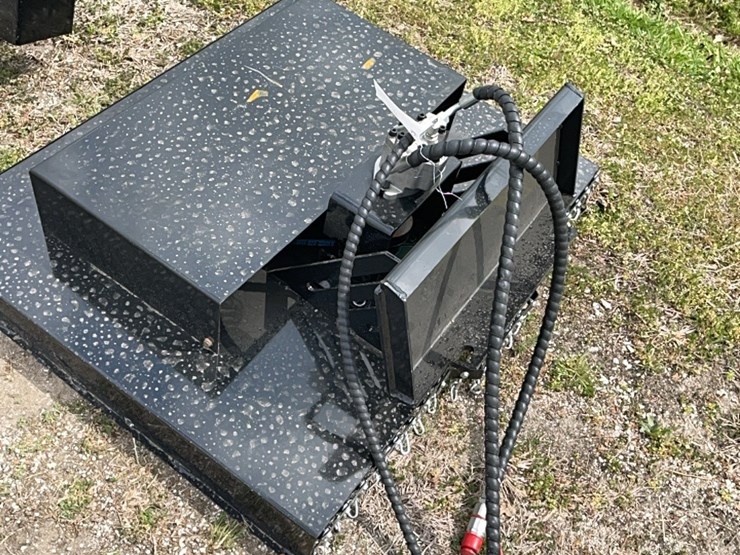 mini-skid-steer-cutter-image-5