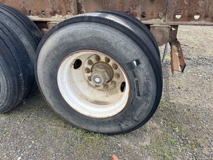 1985-utility-flatbed-image-14