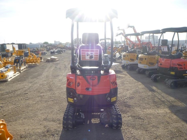 2025-tpm-20k-hydraulic-excavator-image-8