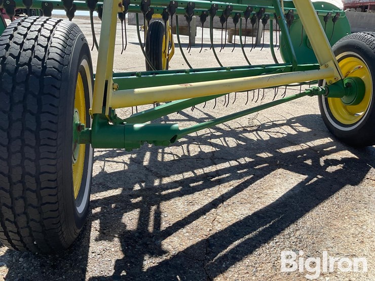 john-deere-640-image-18