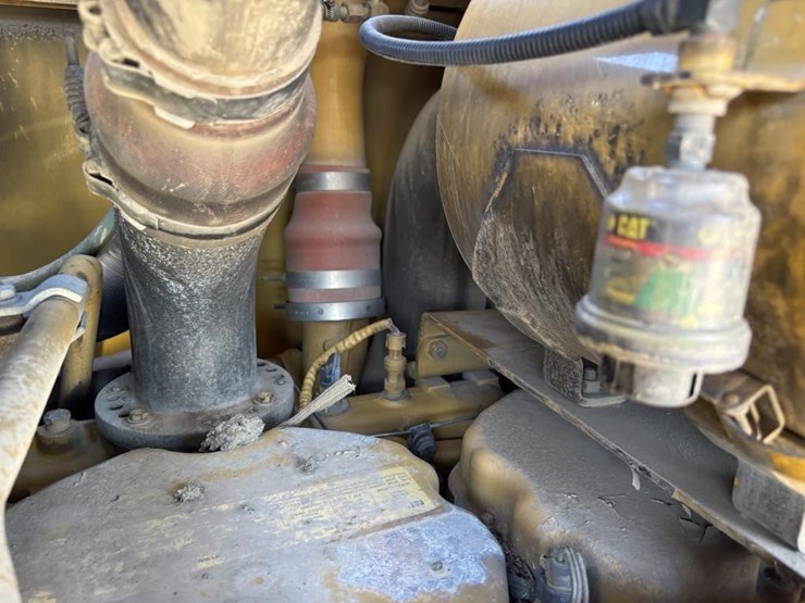 2006-caterpillar-143h-image-66