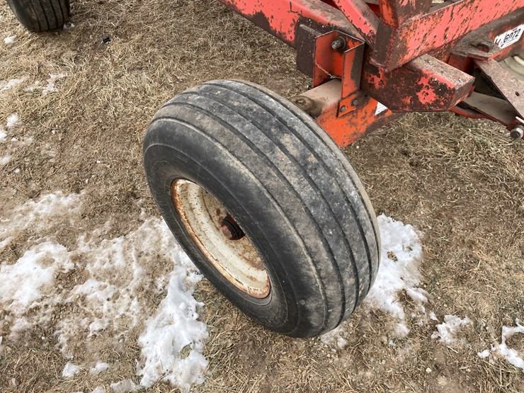 #2367-•-knowles-gravity-box-image-10