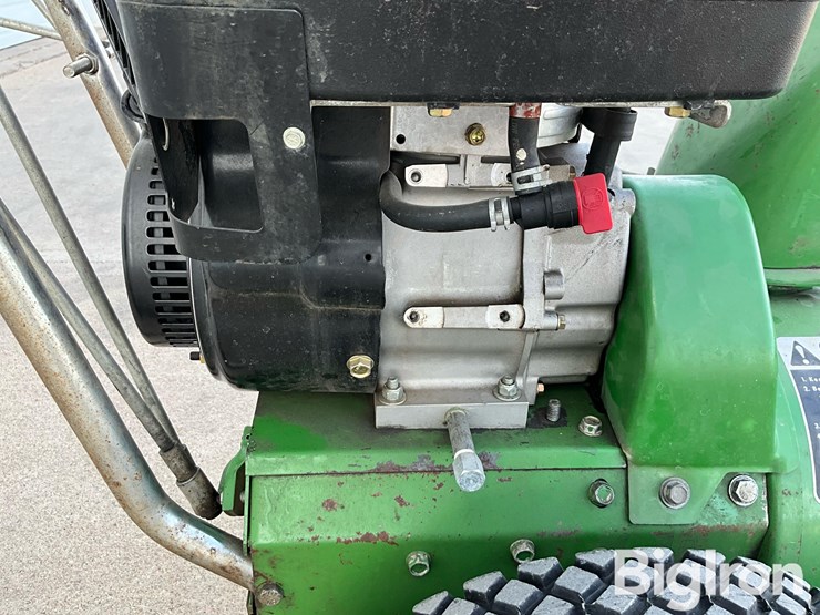 john-deere-726-image-13