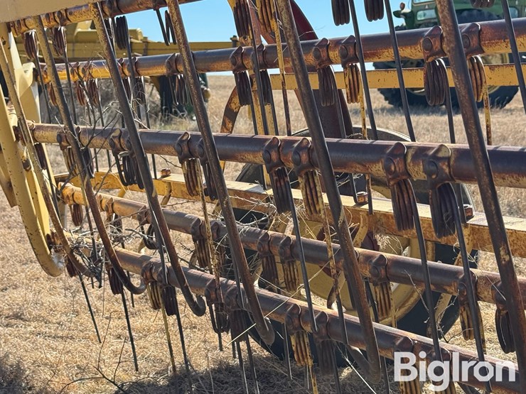 new-holland-56-image-12