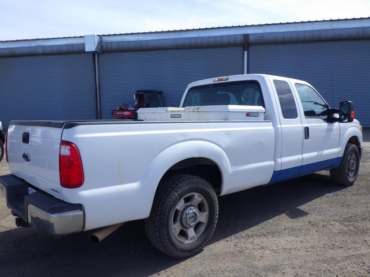 2015-ford-f350-image-3