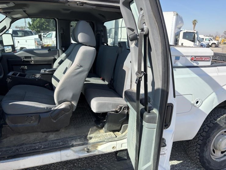 2015-ford-f250-sd-image-13