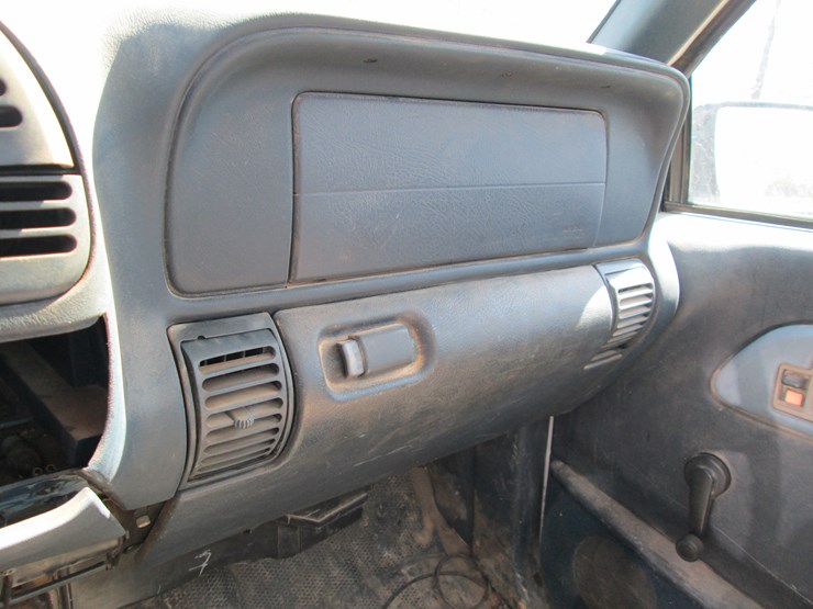 1997-chevrolet-1500-image-25