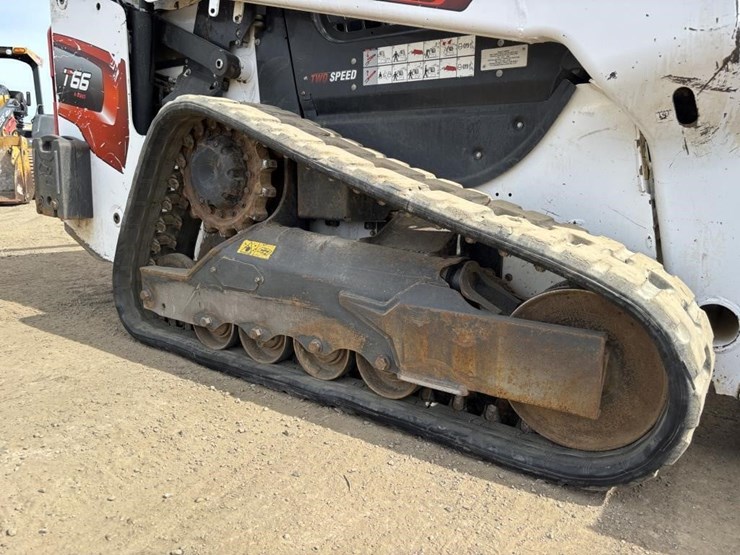 2022-bobcat-t66-image-18