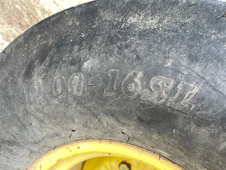 john-deere-4440-image-11