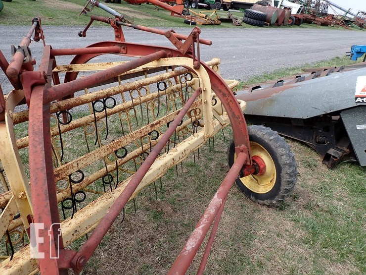 new-holland-256-image-4