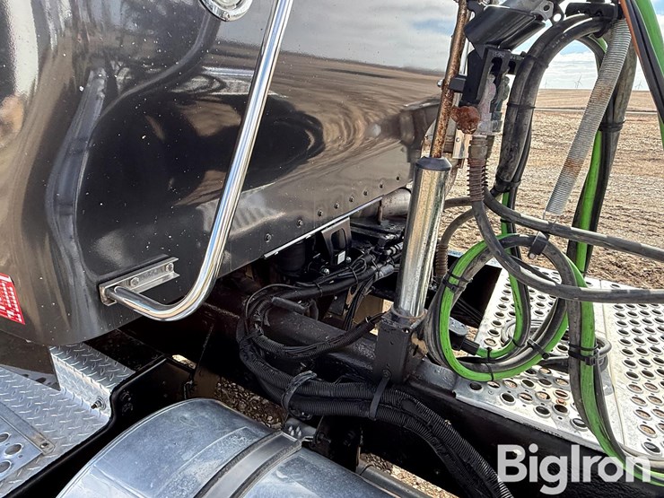 2006-kenworth-t800-image-17