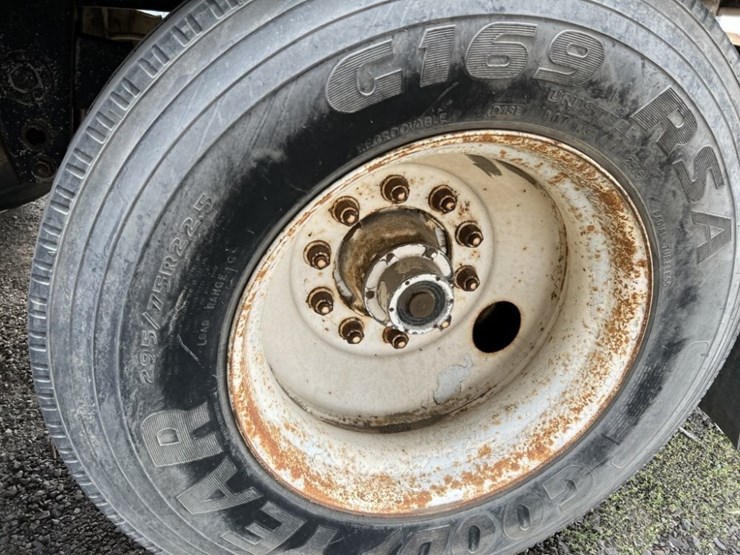 1995-great-dane-trailer-image-17