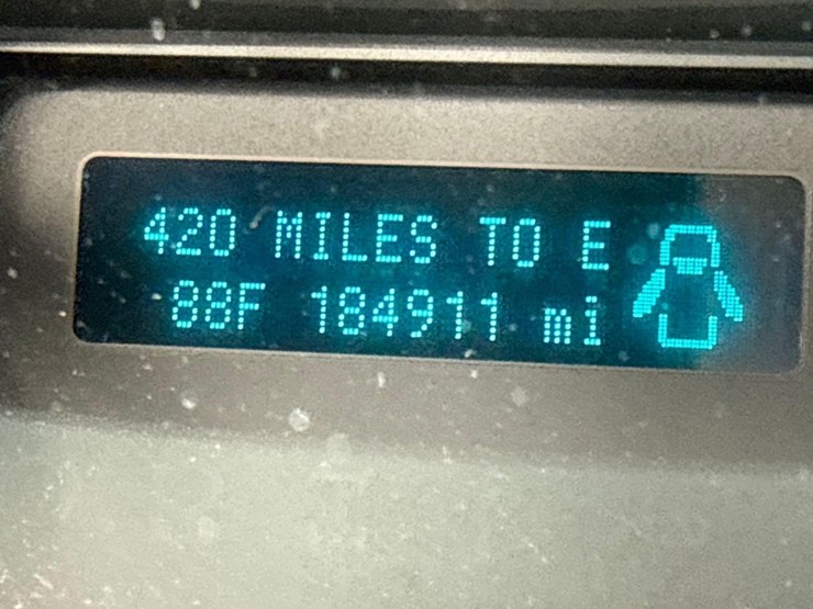 2015-ford-f250-xl-image-16