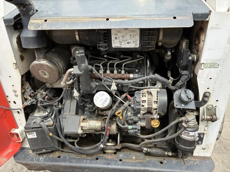 2018-bobcat-t650-image-20