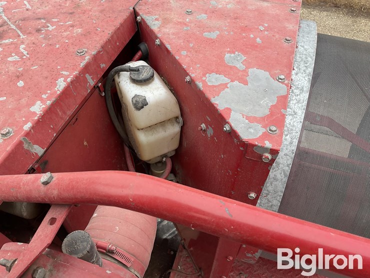 1990-case-ih-1660-image-19