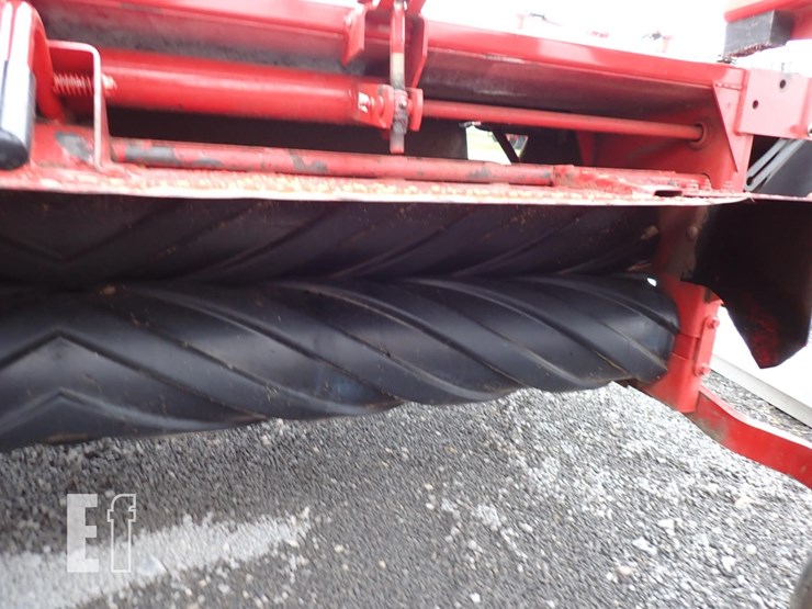 2016-new-holland-h7220-image-5