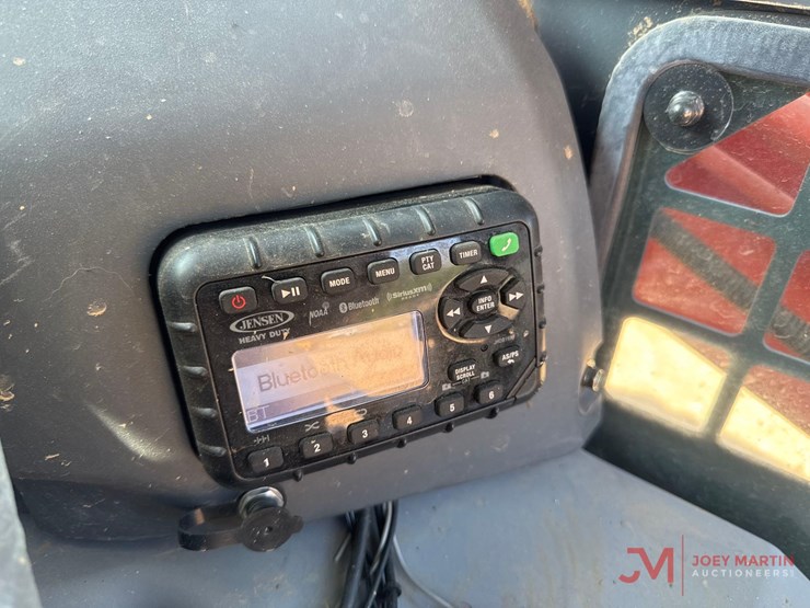 2023-kubota-svl75-2-image-22