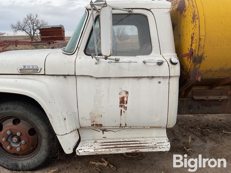 1966-ford-f600-image-13