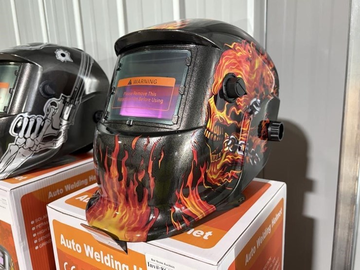 auto-darkening-welding-helmet-(qty-2)-image-2