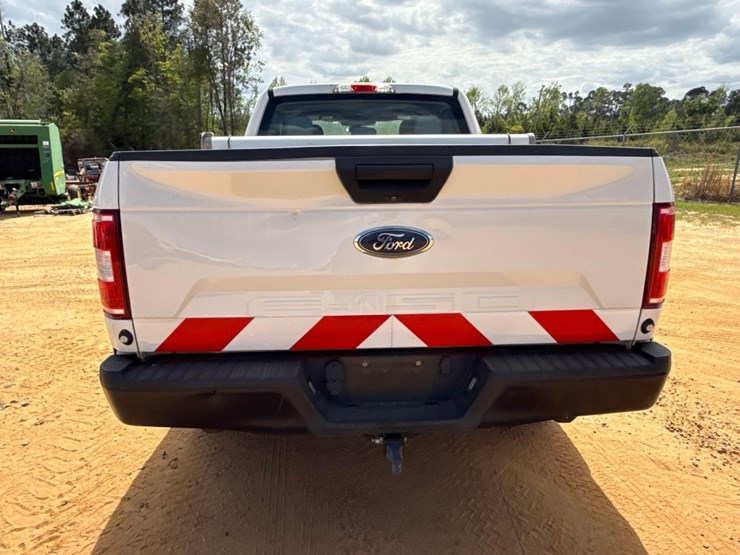 2018-ford-f150-xl-image-5