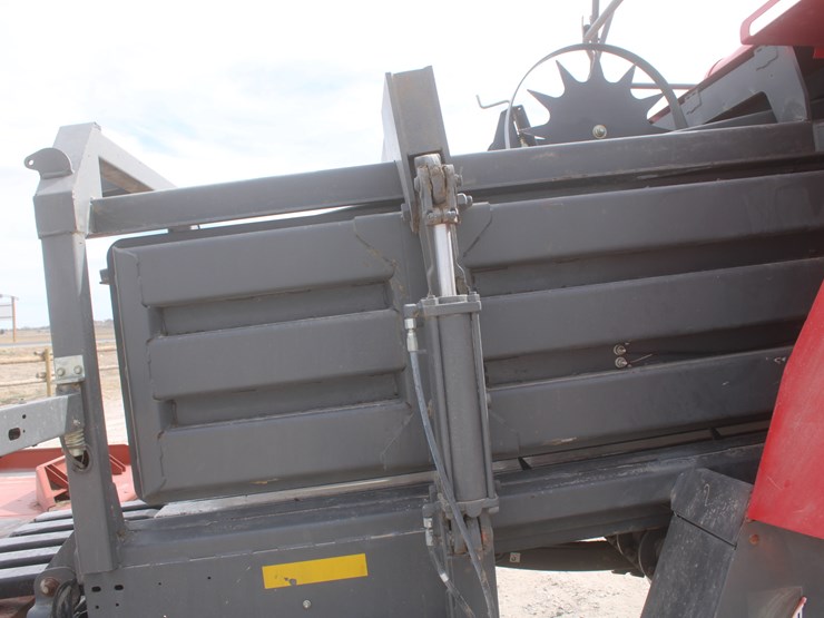 2010-agco-2170-image-73