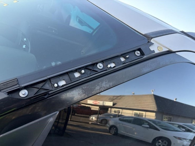 2016-ford-explorer-xlt-image-32