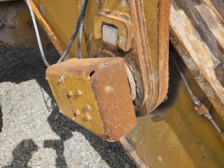 2001-caterpillar-988g-image-22