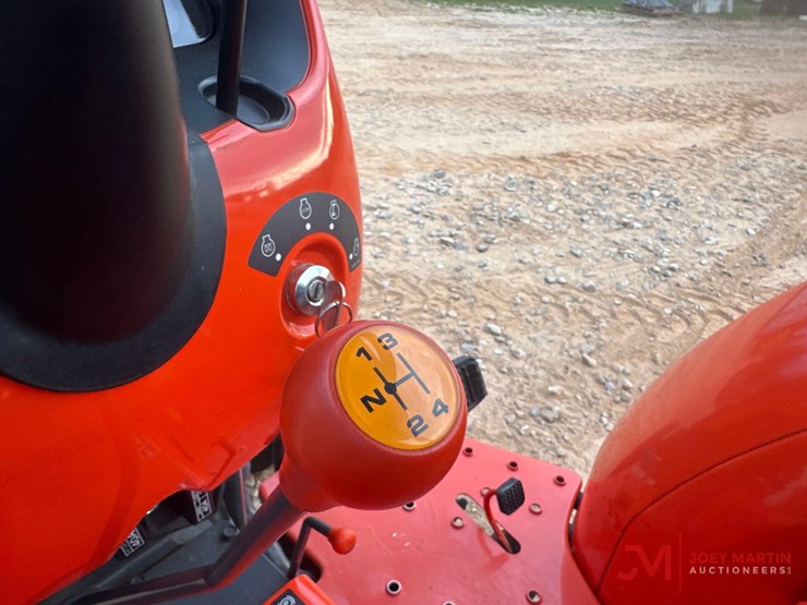 kubota-l2501-image-16
