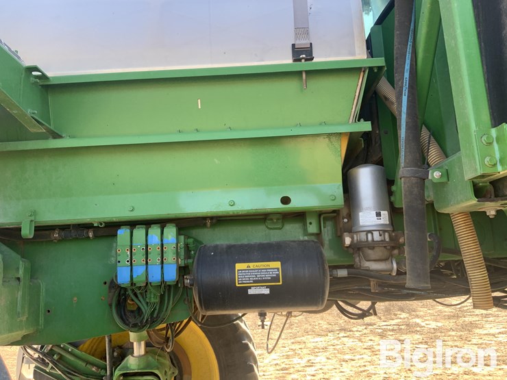 2012-john-deere-4830-image-16
