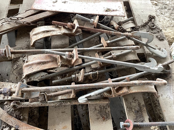 #2384-•-clamp-on-tractor-duals-image-9