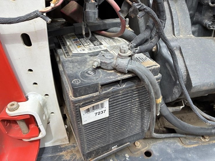 2018-bobcat-t650-image-21