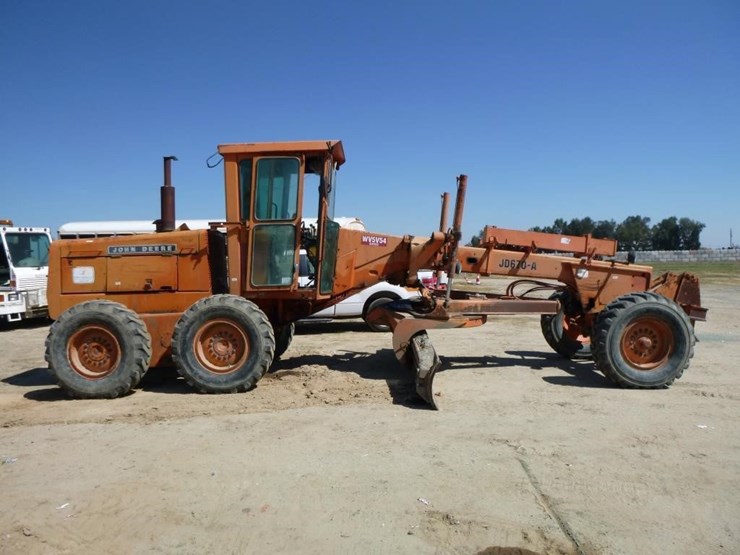 1980-john-deere-jd670-a-motor-grader-image-25