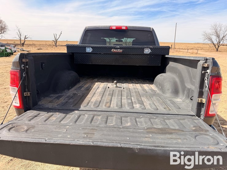 2022-ram-2500-hd-image-17