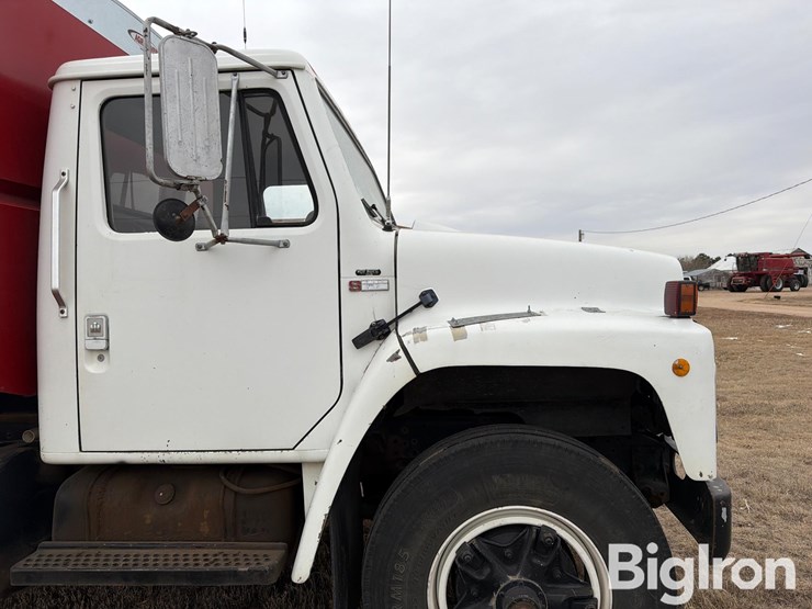 1979-international-1854-t/a-grain-truck-w/2011-crysteel-box-image-10