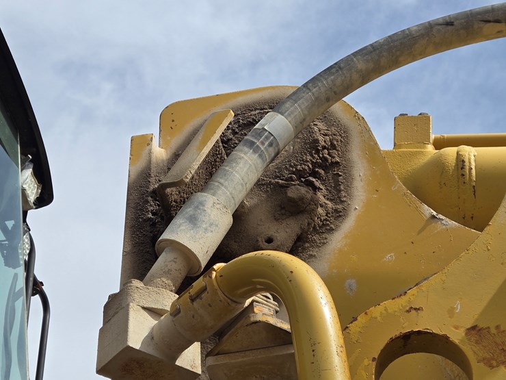 2001-caterpillar-988g-image-41