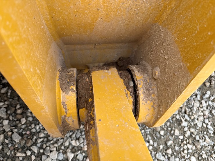 caterpillar-972-image-14