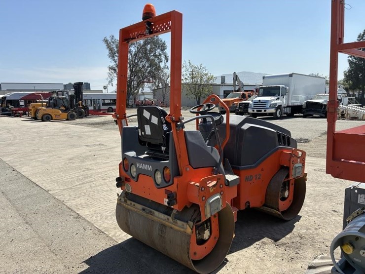 2018-hamm-hd12-image-3