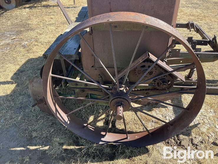 john-deere-2-image-13