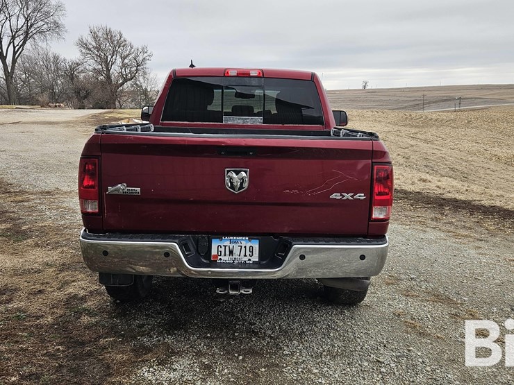 2013-dodge-1500-image-6