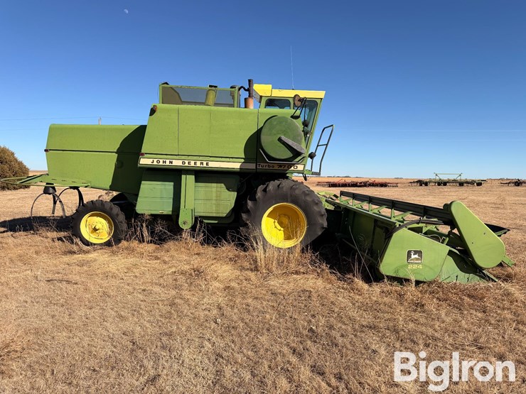 1977-john-deere-7700-image-4