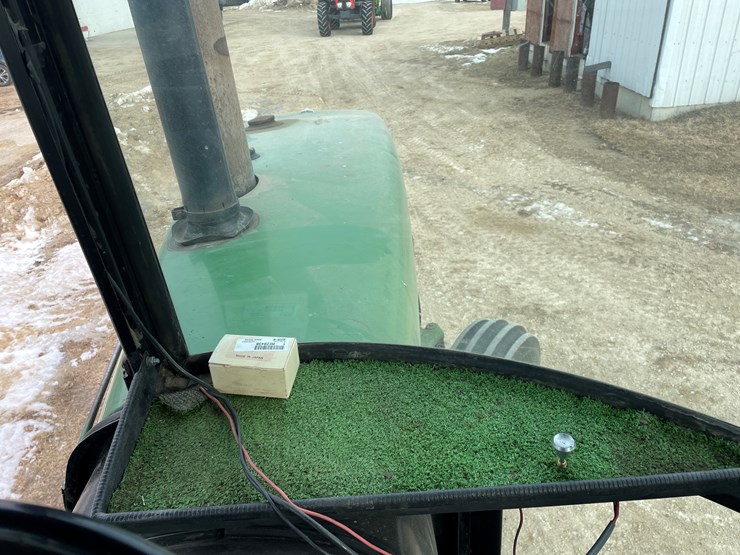 john-deere-4840-image-45