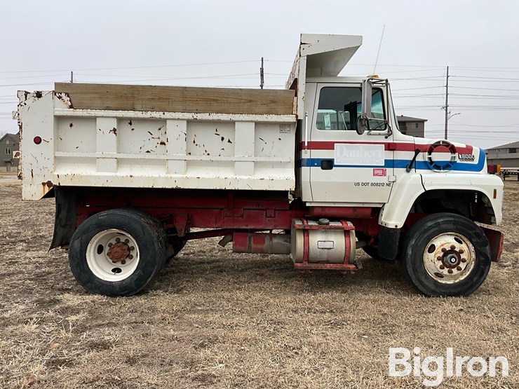 1993-ford-ln8000-image-4