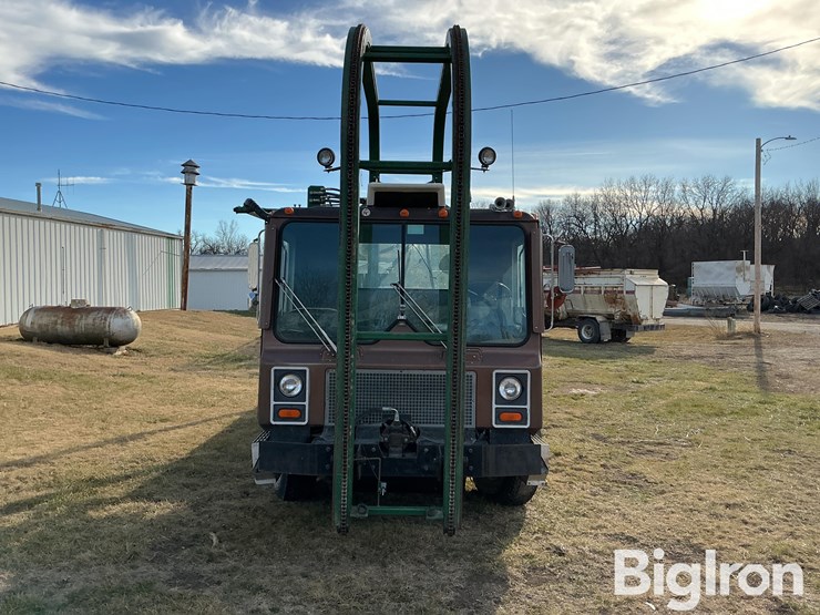 1989-mack-mr688s-image-2