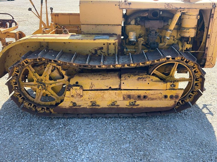 caterpillar-r2-image-49