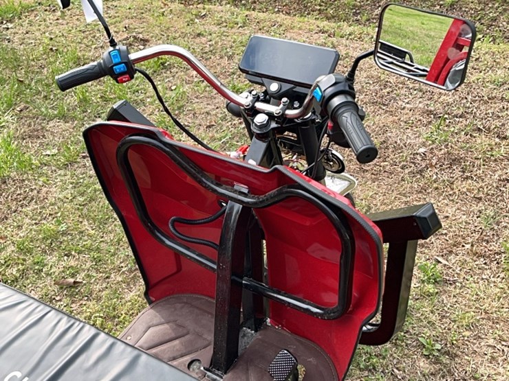 brand-new-3-wheel-electric-scooter-image-4