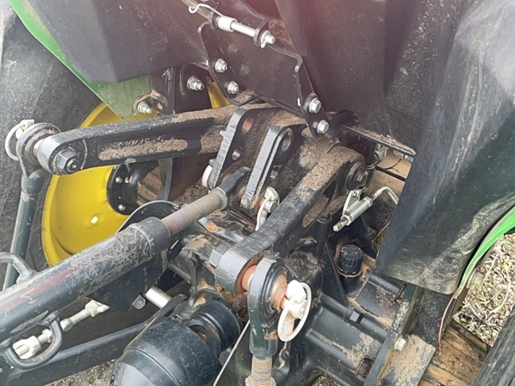 john-deere-3025e-image-20
